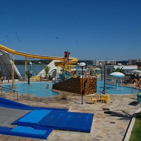Resort do Lago Apart Caldas Novas Exterior foto